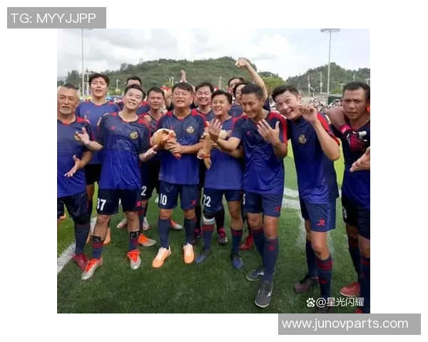 足球巨星们同框搞笑合影 笑料百出令人捧腹不止