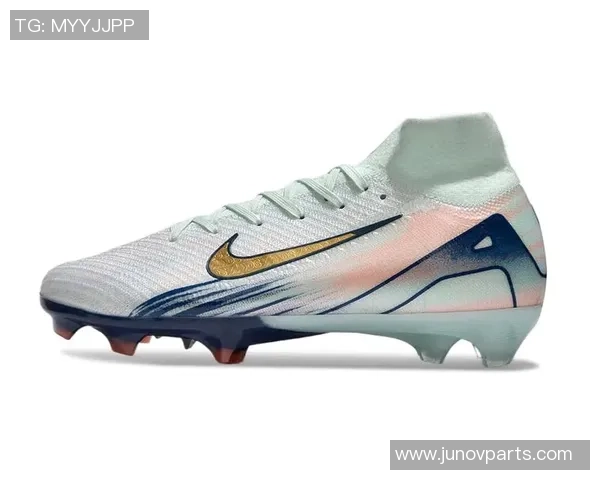 高帮足球鞋是否仍然是球星们的首选装备解析